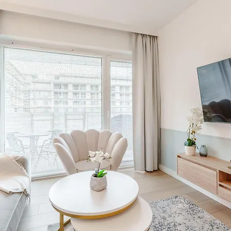 Apartment Laba Polanki Aqua Parking, Basen W Cenie